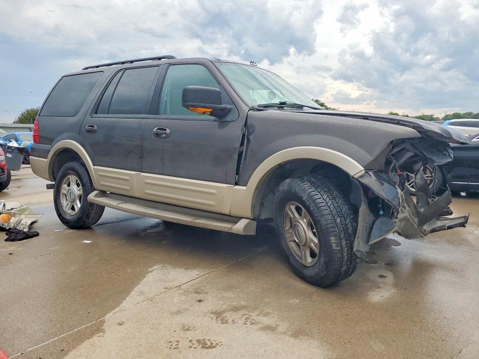 2006 Ford Expedition მანქანა იყიდება აუქციონზე, vin: 1FMFU17516LA76657, აუქციონის ნომერი: 55705586