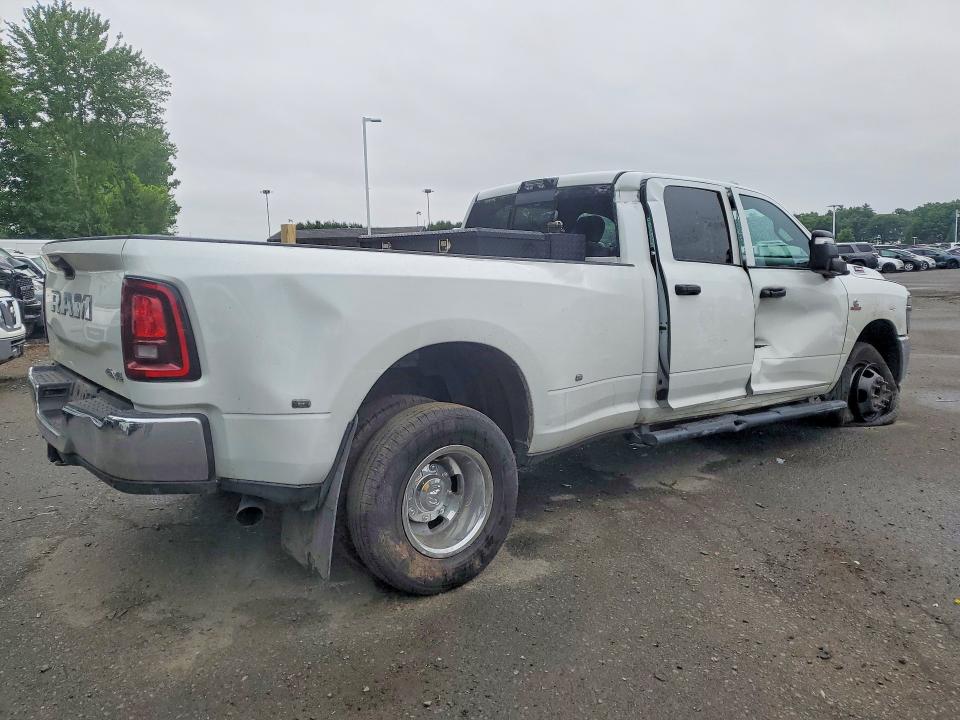 57222916 :رقم المزاد ، 3C63RRGL3TG184171 vin ، 2026 Ram 3500 مزاد بيع