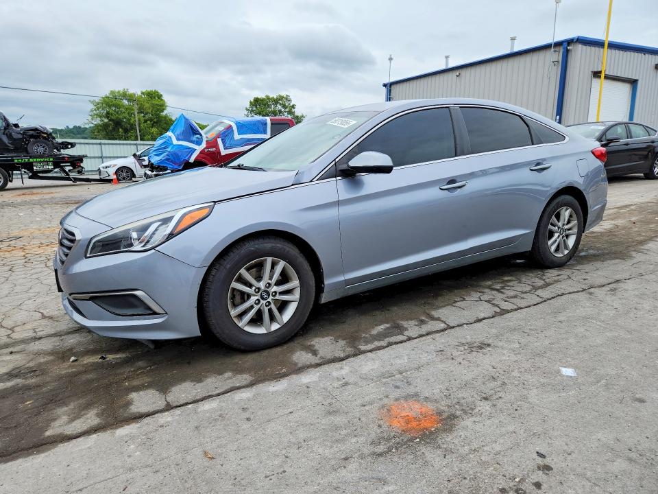 2017 Hyundai Sonata მანქანა იყიდება აუქციონზე, vin: 5NPE24AF4HH490709, აუქციონის ნომერი: 58319056