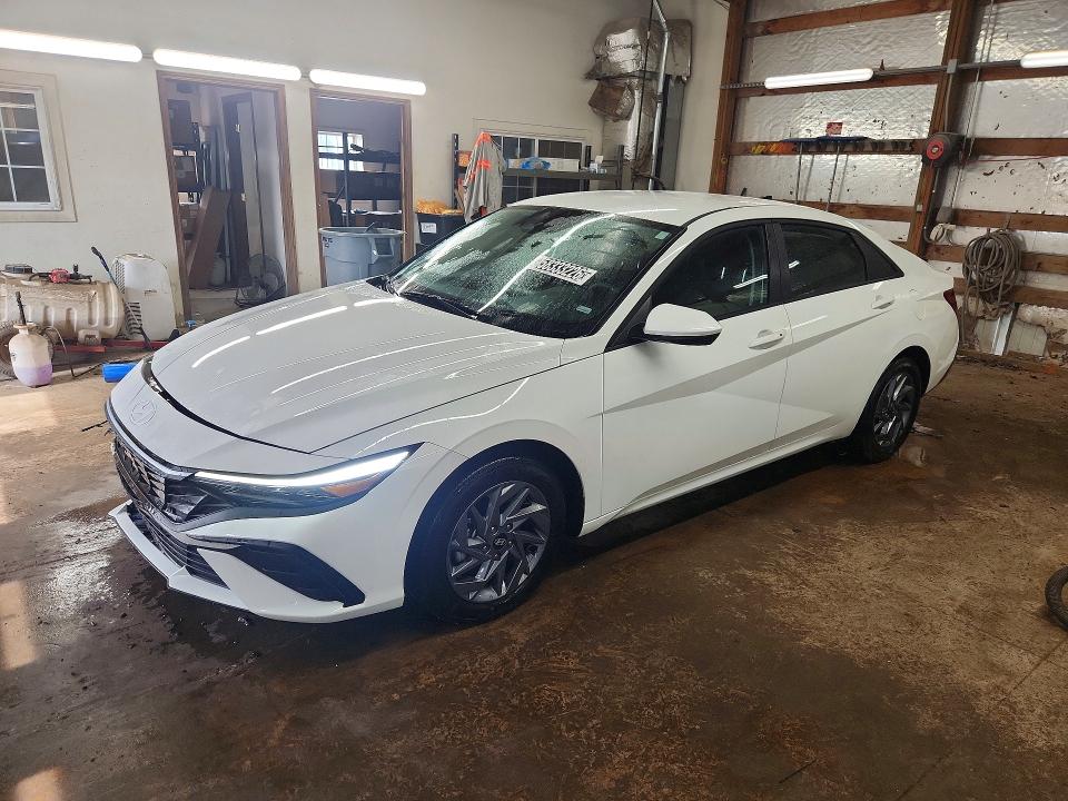 58333226 :رقم المزاد ، KMHLM4DJ9TU182981 vin ، 2026 Hyundai Elantra Hybrid مزاد بيع