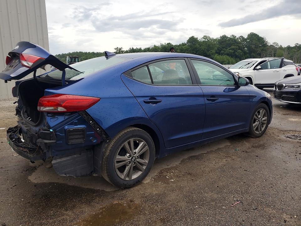 2017 Hyundai Elantra მანქანა იყიდება აუქციონზე, vin: 5NPD84LF3HH080488, აუქციონის ნომერი: 57162326