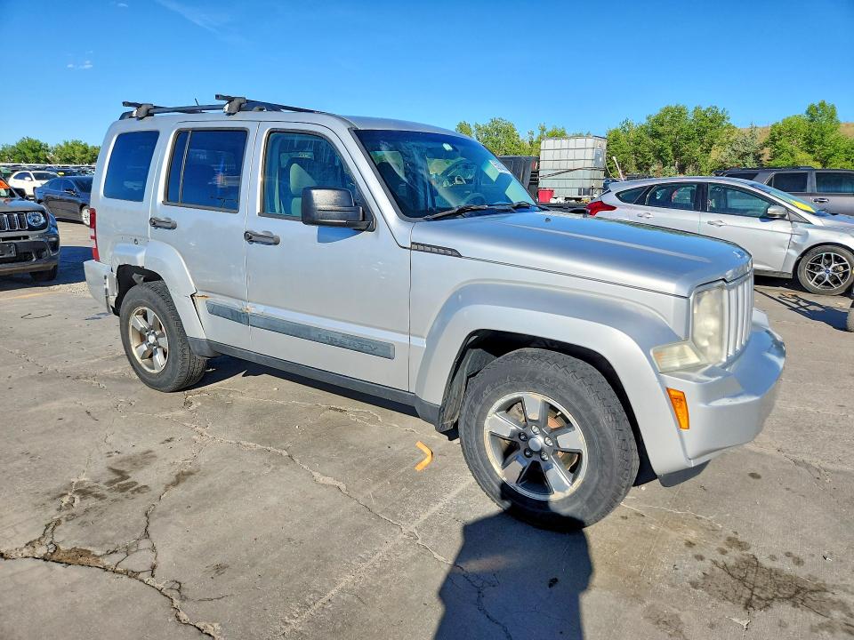 2008 Jeep Liberty მანქანა იყიდება აუქციონზე, vin: 1J8GN28K48W105885, აუქციონის ნომერი: 55930286