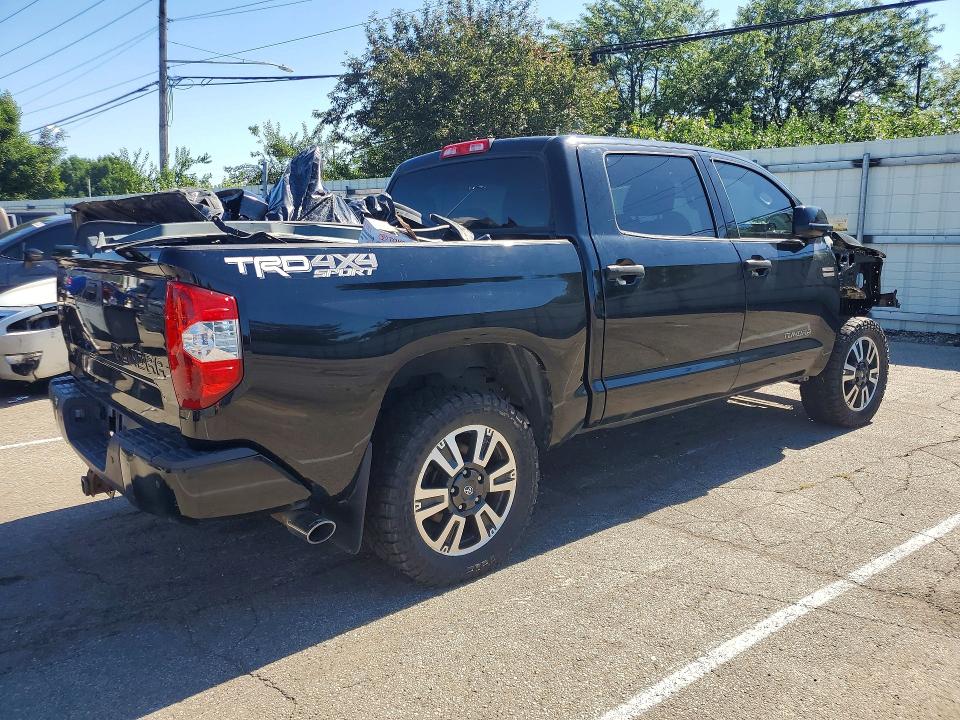 Aukcja sprzedaży 2018 Toyota Tundra, vin: 5TFDW5F1XJX772575, numer aukcji: 58765276