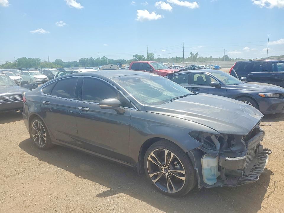Продажа на аукционе авто 2019 Ford Fusion, vin: 3FA6P0D98KR184305, номер лота: 56650766