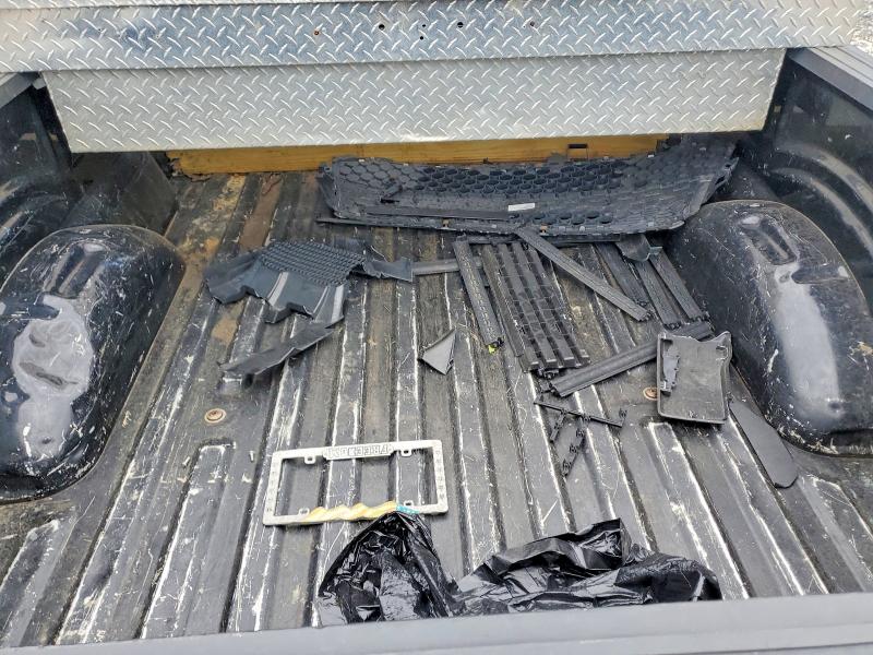58101726 :رقم المزاد ، 1FTMF1E80FFA59964 vin ، 2015 Ford F150 مزاد بيع