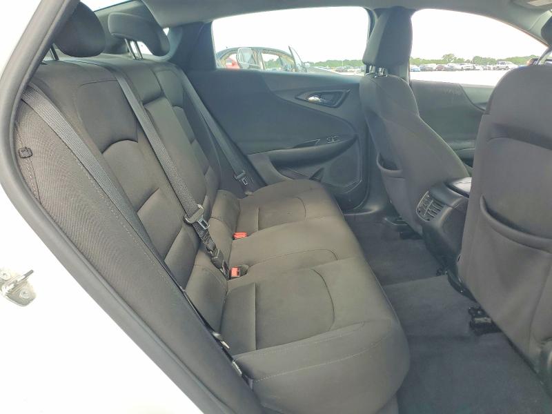 Продаж на аукціоні авто 2018 Chevrolet Malibu, vin: 1G1ZD5ST8JF270858, номер лоту: 56889376