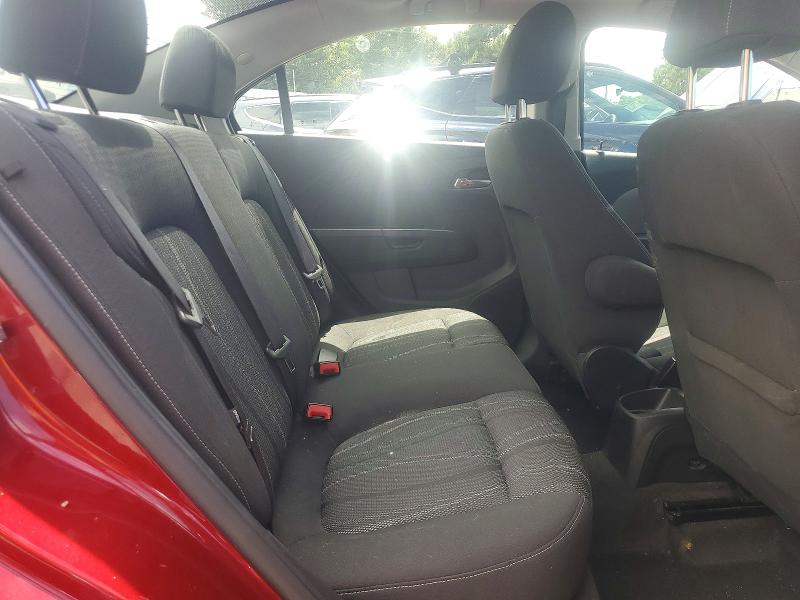 56334566 :رقم المزاد ، 1G1JD5SH2H4143022 vin ، 2017 Chevrolet Sonic مزاد بيع