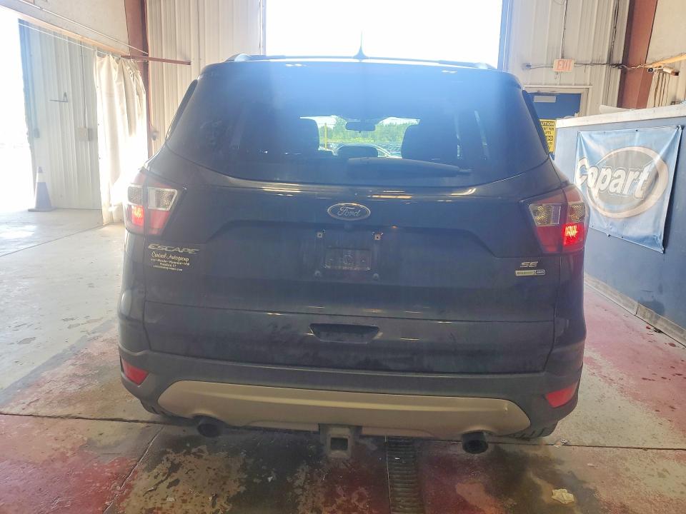 2018 Ford Escape მანქანა იყიდება აუქციონზე, vin: 1FMCU9GD6JUD32867, აუქციონის ნომერი: 55769096