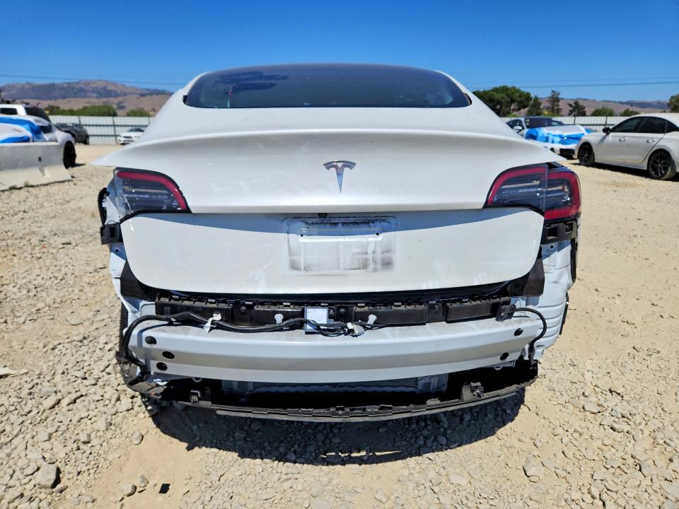 58917946 :رقم المزاد ، 5YJ3E1EA1PF577735 vin ، 2023 Tesla Model 3 مزاد بيع