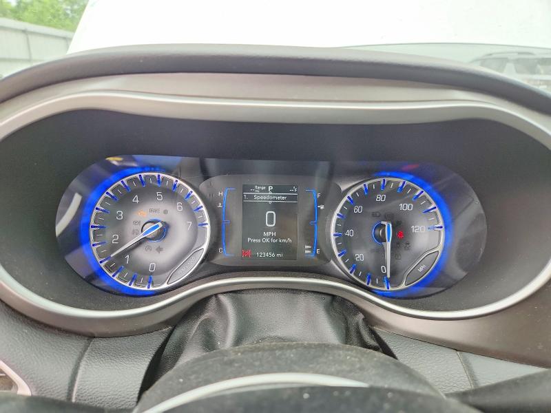 2020 Chrysler Pacifica მანქანა იყიდება აუქციონზე, vin: 2C4RC1BG9LR268618, აუქციონის ნომერი: 57664646