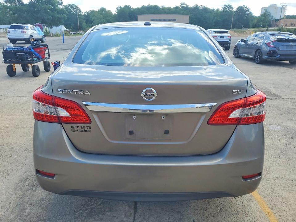 2015 Nissan Sentra მანქანა იყიდება აუქციონზე, vin: 3N1AB7AP3FY237988, აუქციონის ნომერი: 55698296