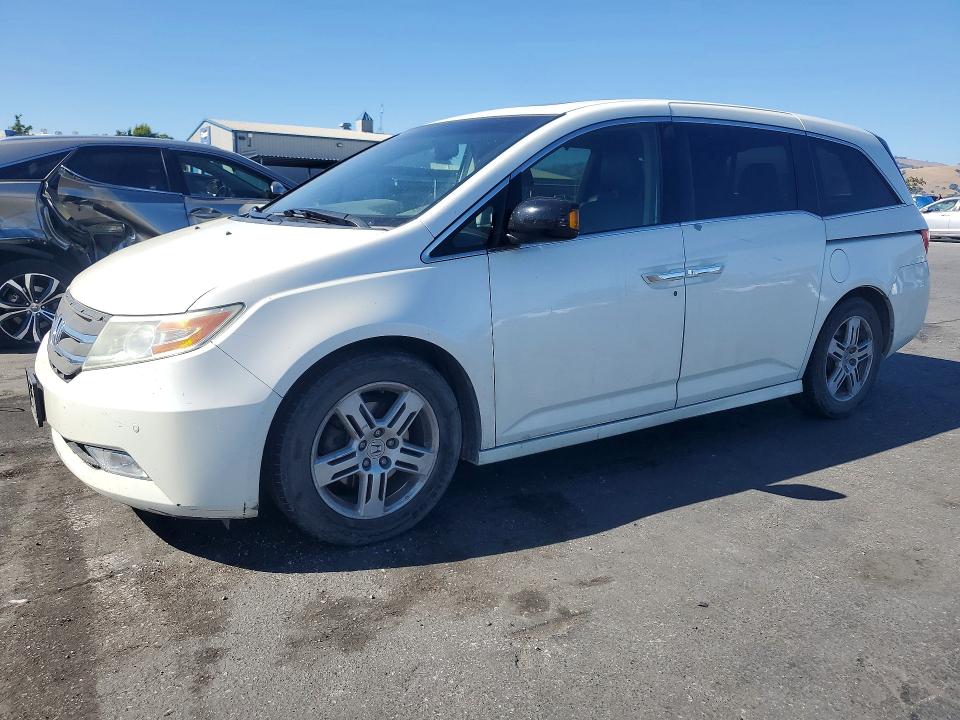 2013 Honda Odyssey მანქანა იყიდება აუქციონზე, vin: 5FNRL5H92DB091178, აუქციონის ნომერი: 55646856