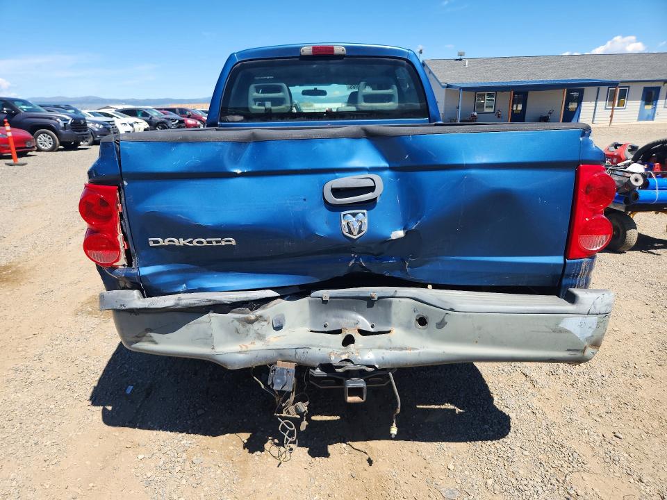57698986 :رقم المزاد ، 1D7HW28K05S119820 vin ، 2005 Dodge Dakota مزاد بيع