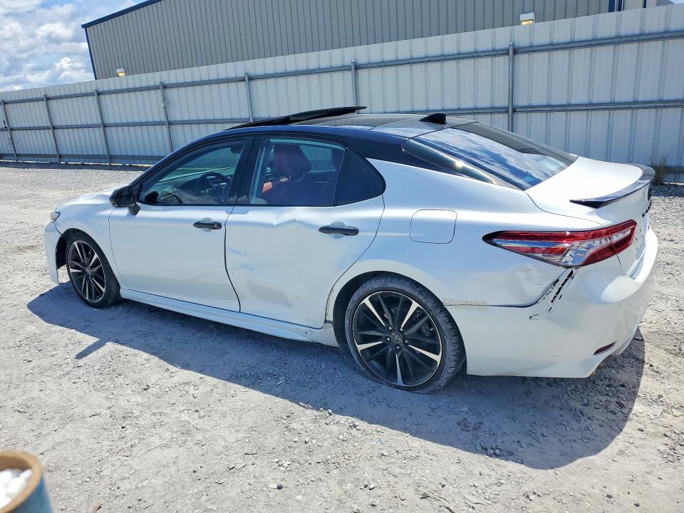 Продажа на аукционе авто 2019 Toyota Camry, vin: 4T1B61HK8KU180239, номер лота: 58323246