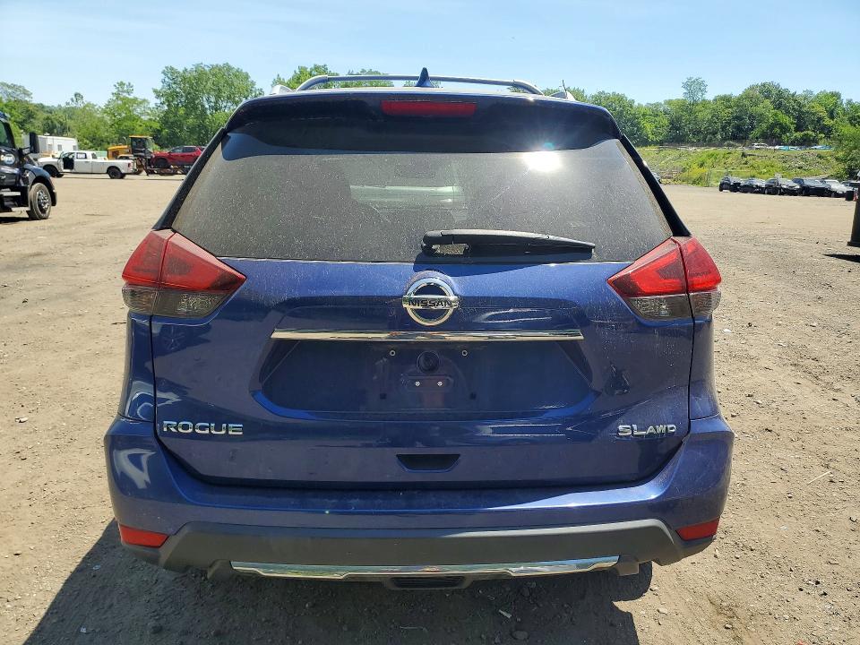 Продаж на аукціоні авто 2017 Nissan Rogue, vin: 5N1AT2MVXHC811257, номер лоту: 55512506