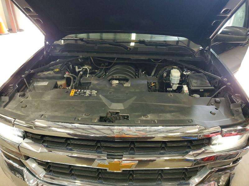 Продаж на аукціоні авто 2018 Chevrolet Silverado, vin: 3GCUKREC6JG582461, номер лоту: 56984106