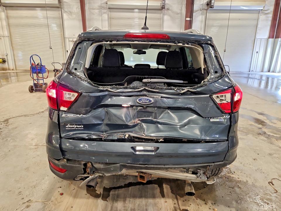 2019 Ford Escape მანქანა იყიდება აუქციონზე, vin: 1FMCU9J93KUB04458, აუქციონის ნომერი: 57125456