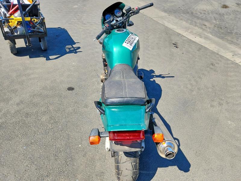 58839876 :رقم المزاد ، JKAZR9A133A027081 vin ، 2003 Kawasaki Zr1200 مزاد بيع