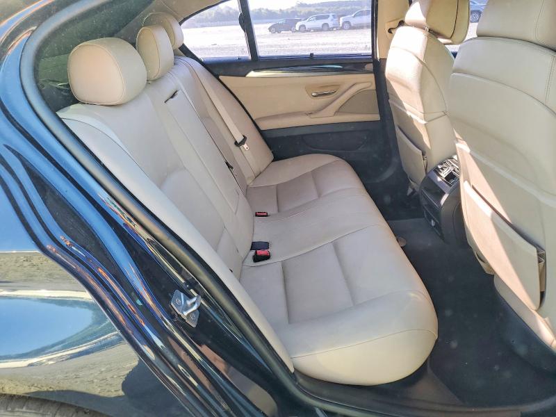 55639496 :رقم المزاد ، WBAFR7C5XBC801114 vin ، 2011 Bmw 535 مزاد بيع
