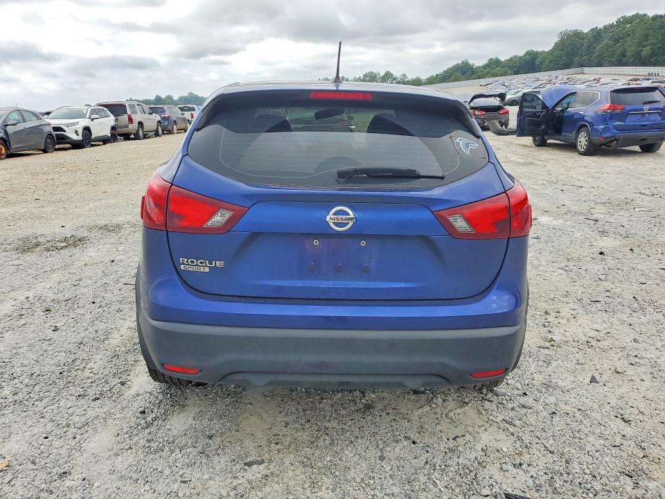 2017 Nissan Rogue Sport მანქანა იყიდება აუქციონზე, vin: JN1BJ1CPXHW004055, აუქციონის ნომერი: 57920676