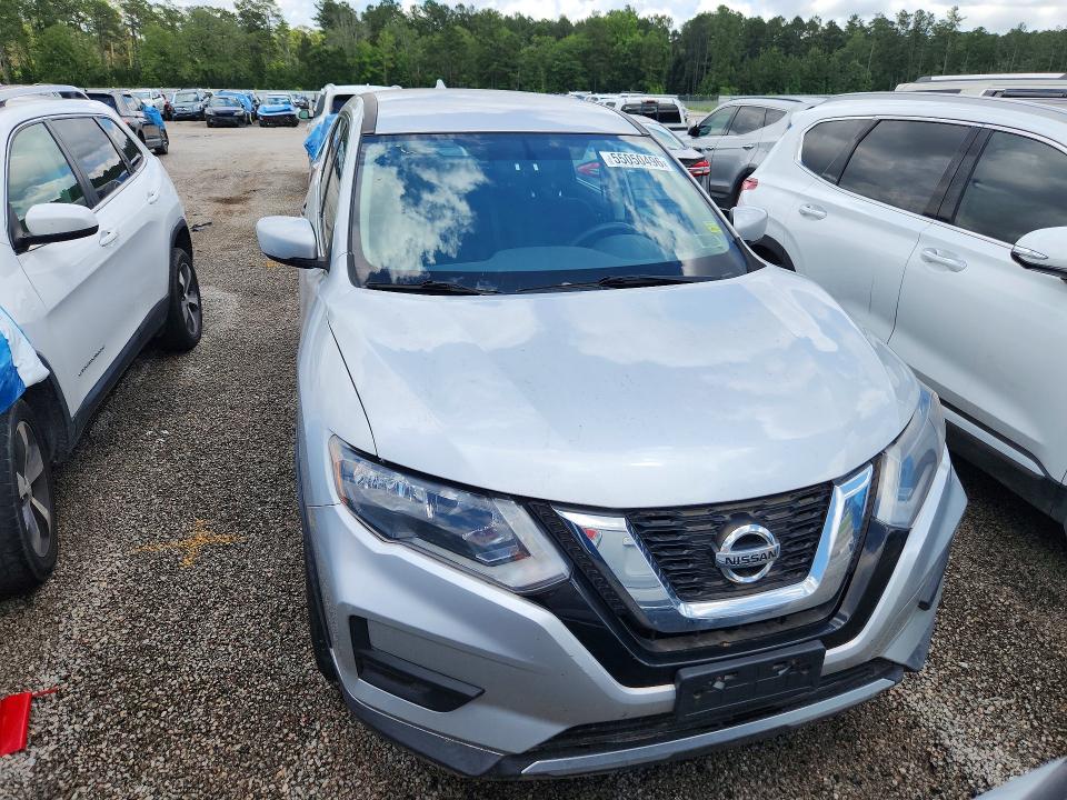 Продаж на аукціоні авто 2017 Nissan Rogue, vin: KNMAT2MVXHP509982, номер лоту: 55050496