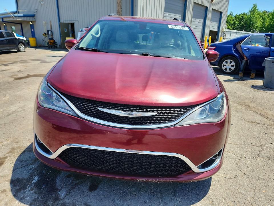 Продаж на аукціоні авто 2017 Chrysler Pacifica, vin: 2C4RC1BG5HR688304, номер лоту: 55919436