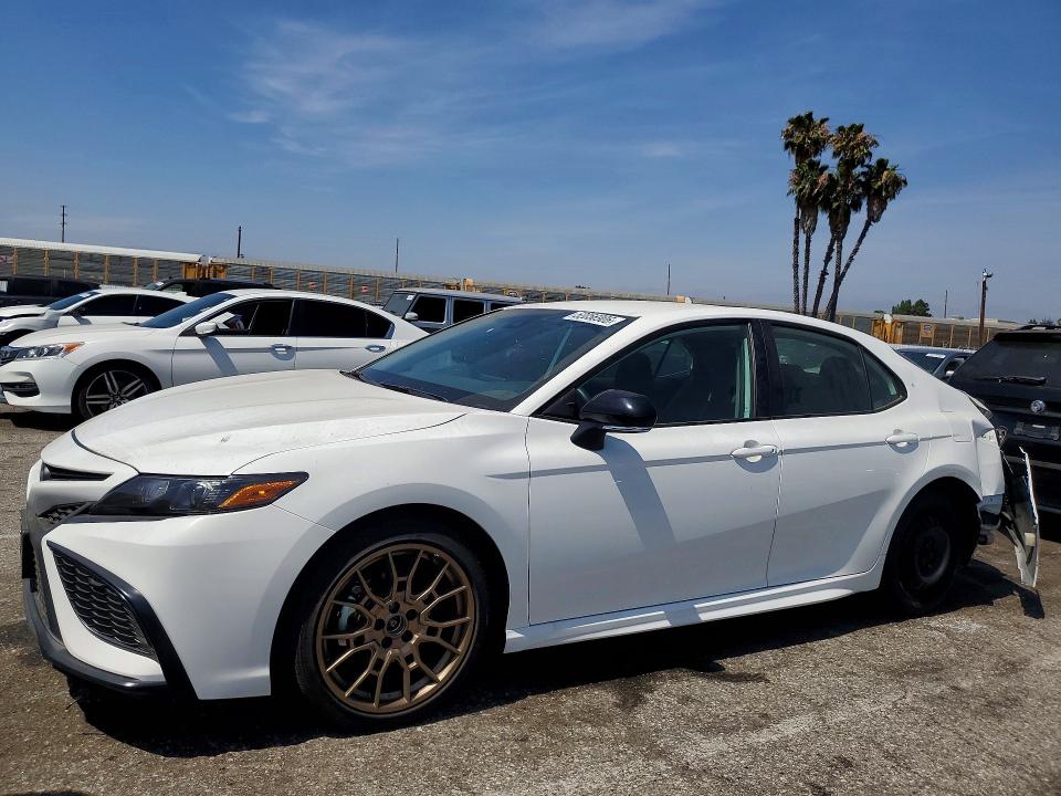 Продажа на аукционе авто 2024 Toyota Camry Hybrid, vin: 4T1T31AK4RU065302, номер лота: 52056906
