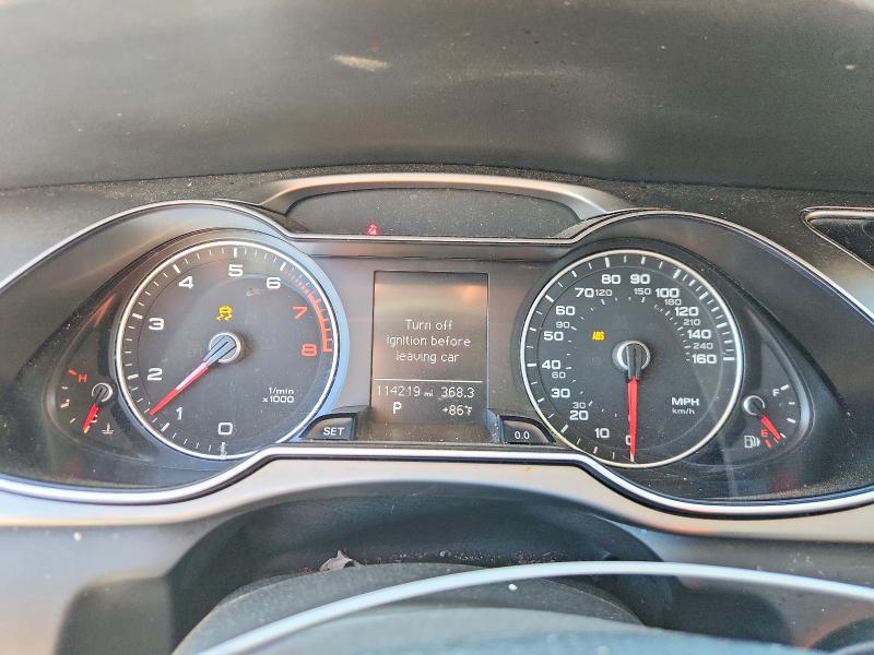 Aukcja sprzedaży 2015 Audi A4, vin: WAUBFAFL1FN018417, numer aukcji: 58215996