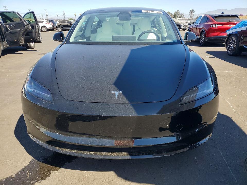 Продаж на аукціоні авто 2025 Tesla Model 3, vin: 5YJ3E1EA1SF075283, номер лоту: 57430756