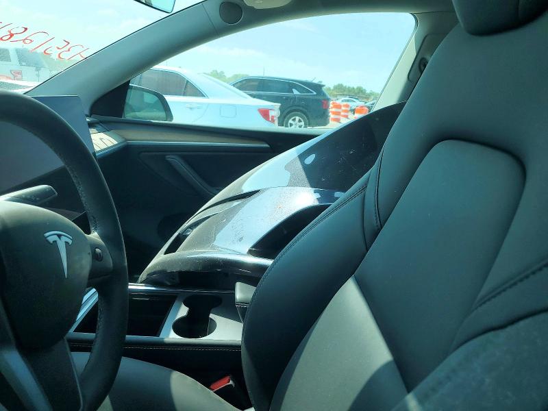 2024 Tesla Model Y მანქანა იყიდება აუქციონზე, vin: 7SAYGDEE9RA275956, აუქციონის ნომერი: 51075696