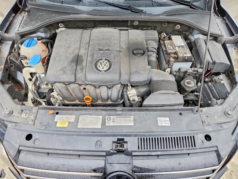 Продажа на аукционе авто 2013 Volkswagen Passat, vin: 1VWBH7A33DC028217, номер лота: 57031216