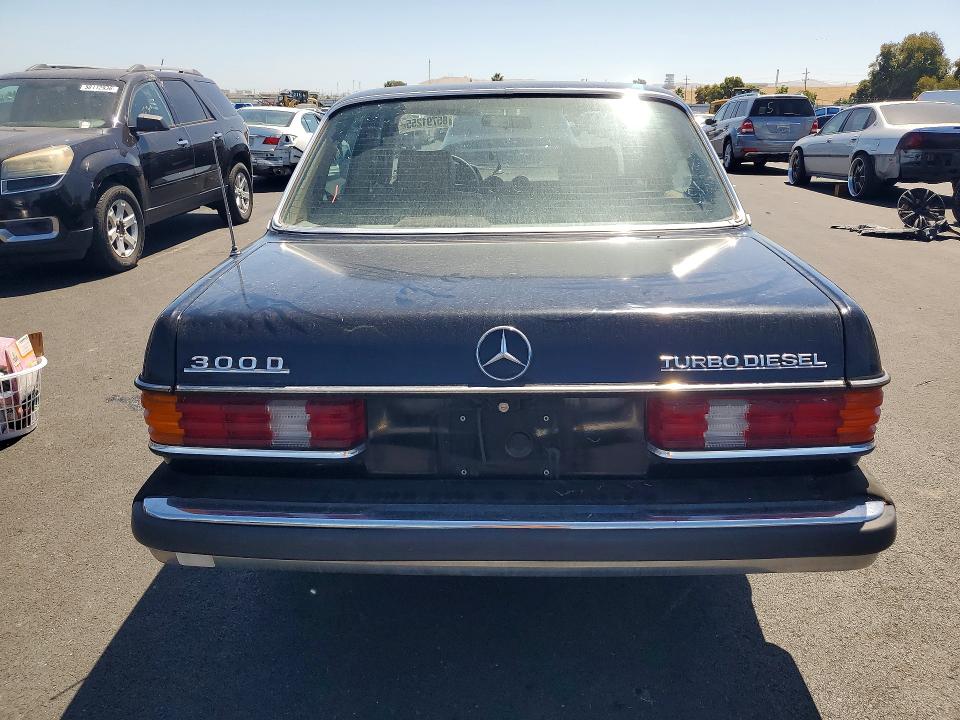 1982 Mercedes-benz 300 მანქანა იყიდება აუქციონზე, vin: WDBAB33A3CB013238, აუქციონის ნომერი: 85791255