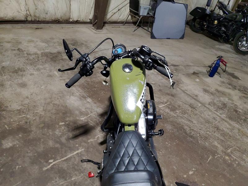 56046216 :رقم المزاد ، 1HD1LC317FC403917 vin ، 2015 Harley-davidson Xl1200 مزاد بيع