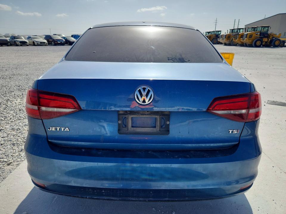 2017 Volkswagen Jetta მანქანა იყიდება აუქციონზე, vin: 3VW2B7AJ4HM301878, აუქციონის ნომერი: 59597536