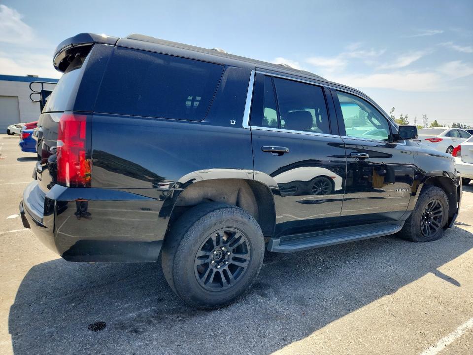Продажа на аукционе авто 2019 Chevrolet Tahoe, vin: 1GNSCBKC0KR123158, номер лота: 55681116