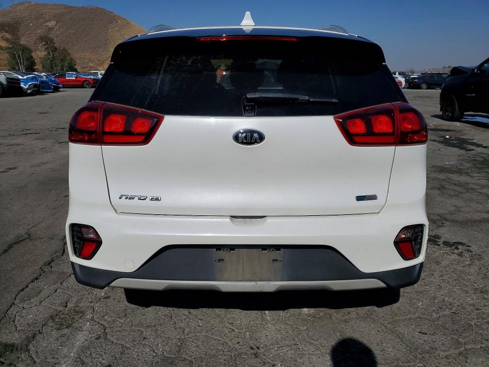 2021 Kia Niro მანქანა იყიდება აუქციონზე, vin: KNDCB3LC1M5471520, აუქციონის ნომერი: 56175856