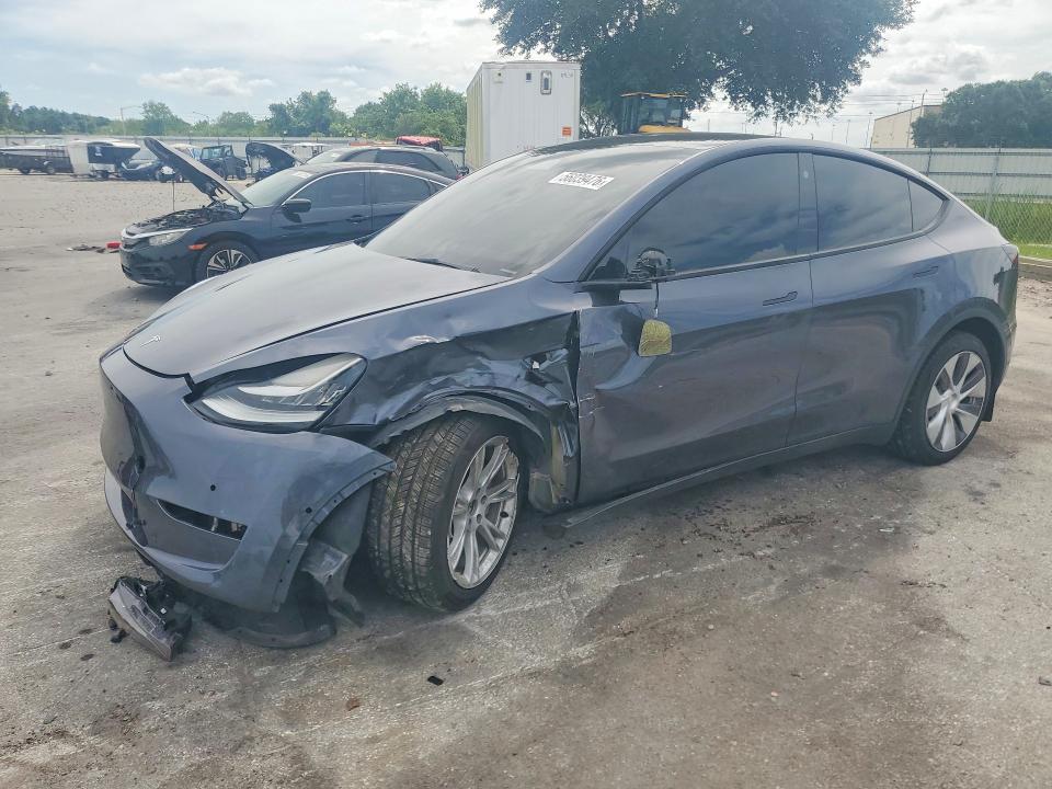 56039476 :رقم المزاد ، 7SAYGDEE1NA003282 vin ، 2022 Tesla Model Y مزاد بيع