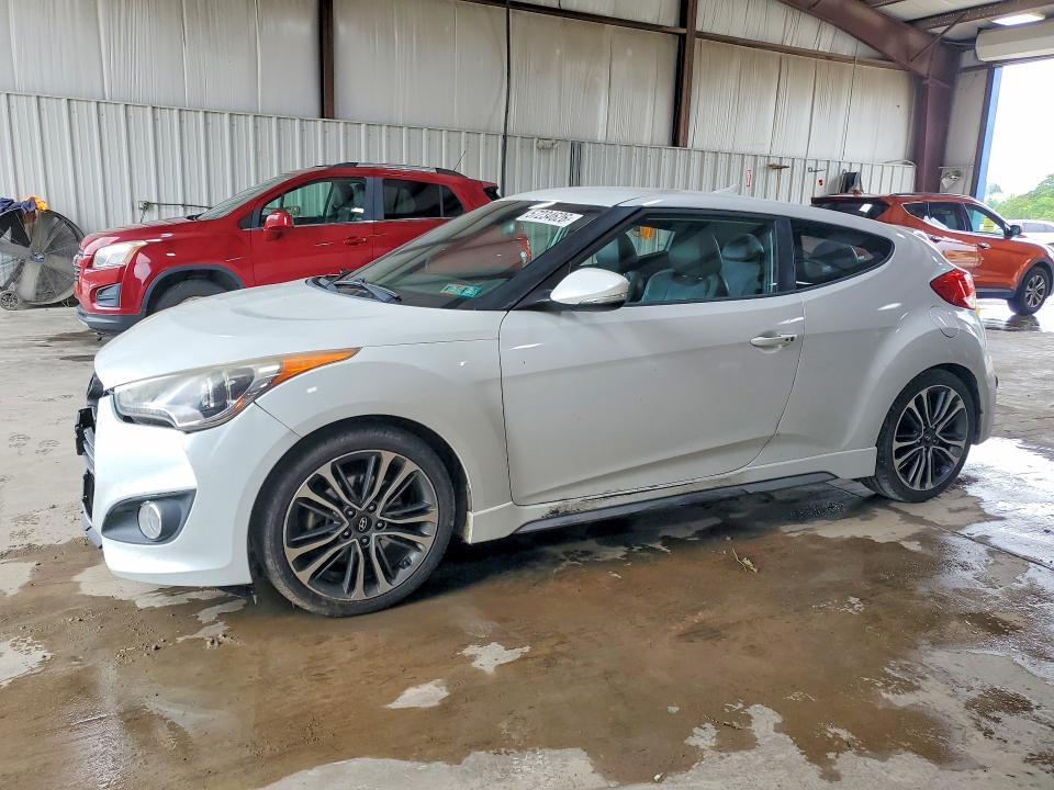 Auction sale of the 2016 Hyundai Veloster, vin: KMHTC6AE2GU285042, lot number: 57234626