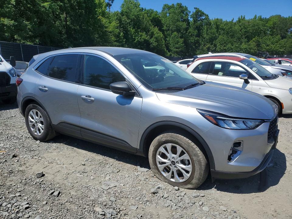 2023 Ford Escape მანქანა იყიდება აუქციონზე, vin: 1FMCU9GN7PUB25048, აუქციონის ნომერი: 53518876