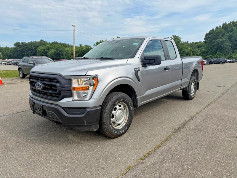 57226096 :رقم المزاد ، 1FTEX1EPXNFA18152 vin ، 2022 Ford F150 مزاد بيع