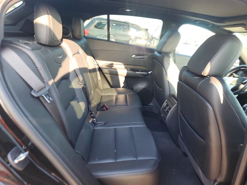 55902696 :رقم المزاد ، 1GYFZER44NF159119 vin ، 2022 Cadillac Xt4 مزاد بيع
