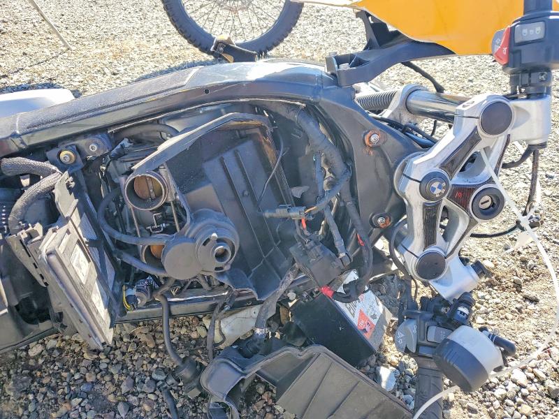 57757446 :رقم المزاد ، WB102260X7ZP00527 vin ، 2007 Bmw F800 مزاد بيع