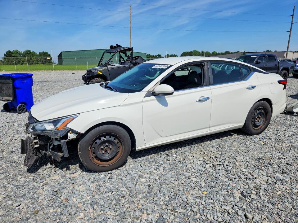 2020 Nissan Altima მანქანა იყიდება აუქციონზე, vin: 1N4BL4BVXLC213546, აუქციონის ნომერი: 55686906