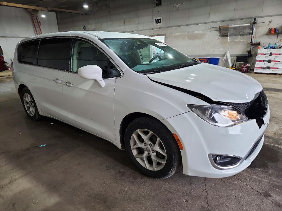 Aukcja sprzedaży 2018 Chrysler Pacifica, vin: 2C4RC1FG4JR125938, numer aukcji: 56493866