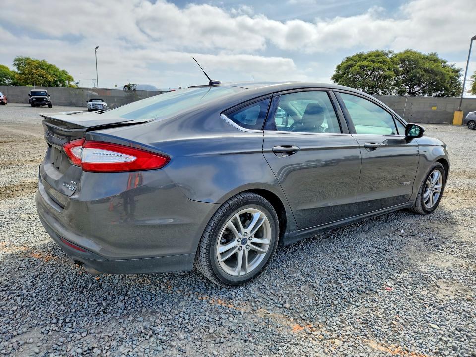 Продаж на аукціоні авто 2016 Ford Fusion, vin: 3FA6P0LU5GR123376, номер лоту: 56121796