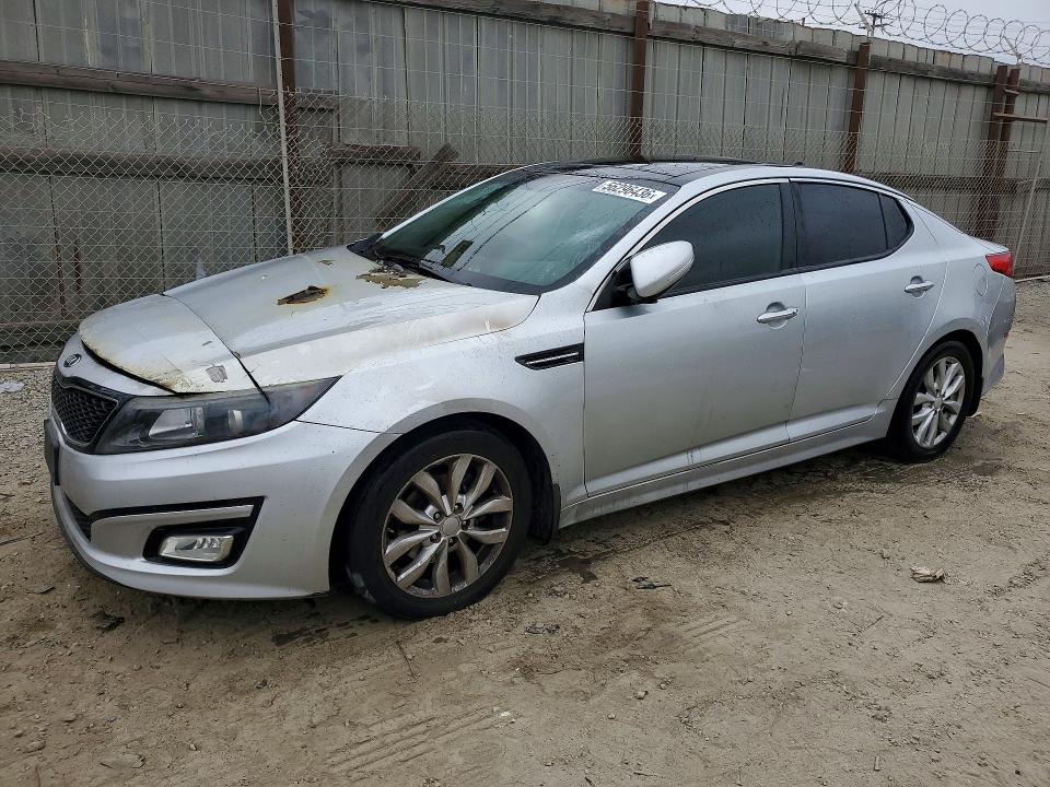 56296436 :رقم المزاد ، 5XXGN4A72FG447598 vin ، 2015 Kia Optima مزاد بيع