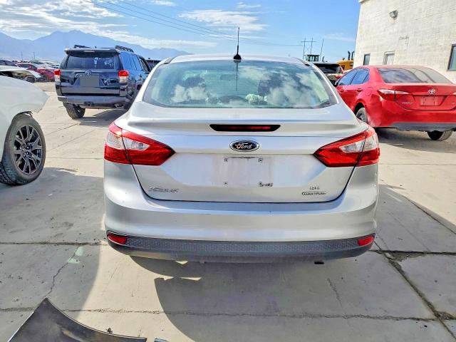 59011516 :رقم المزاد ، 1FADP3F26DL323065 vin ، 2013 Ford Focus مزاد بيع