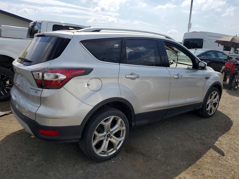 Продаж на аукціоні авто 2017 Ford Escape, vin: 1FMCU9JD0HUD86376, номер лоту: 56331016