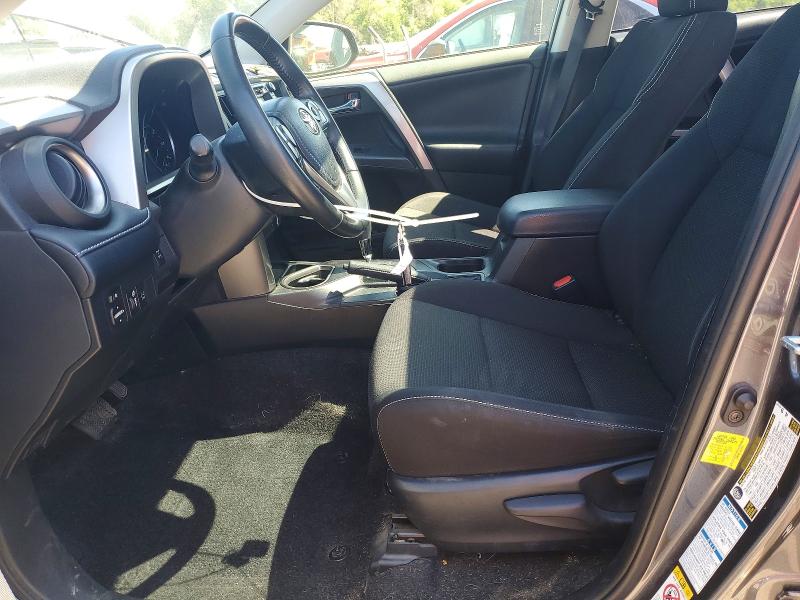2018 Toyota Rav4 მანქანა იყიდება აუქციონზე, vin: JTMRFREV7JD235584, აუქციონის ნომერი: 57672926