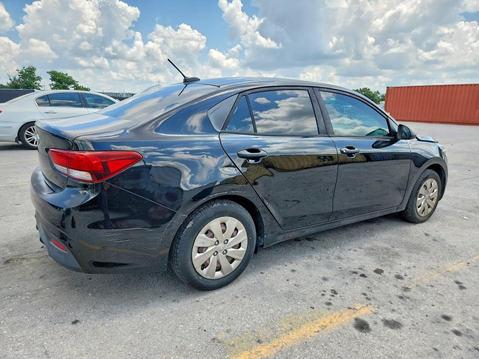 Продажа на аукционе авто 2018 Kia Rio, vin: 3KPA24AB5JE061293, номер лота: 85448135